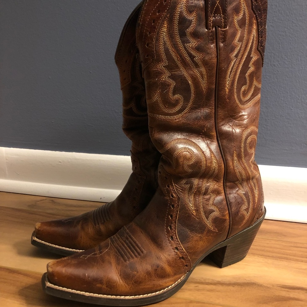 Ariat Cowgirl Boots
